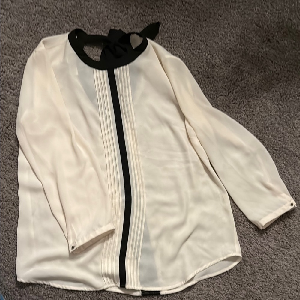 Chic Cream Blouse with Black Trim